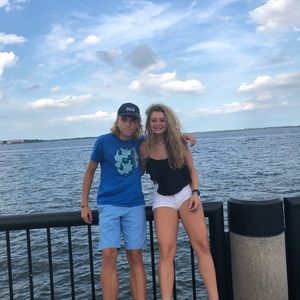 Meet your Posher, Kennedy